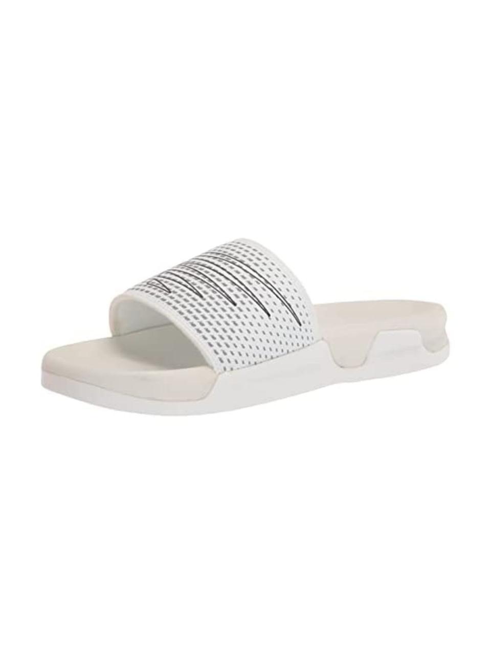 УЦІНКА Сланці New Balance шльопанці з логотипом 37,5 (7 US) 24,5 см Молочний 1159844637, фото 1