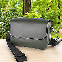 Маленька жіноча сумка клатч крос боді через плече зелена з екошкіри сумочка з широким плечовим ременем