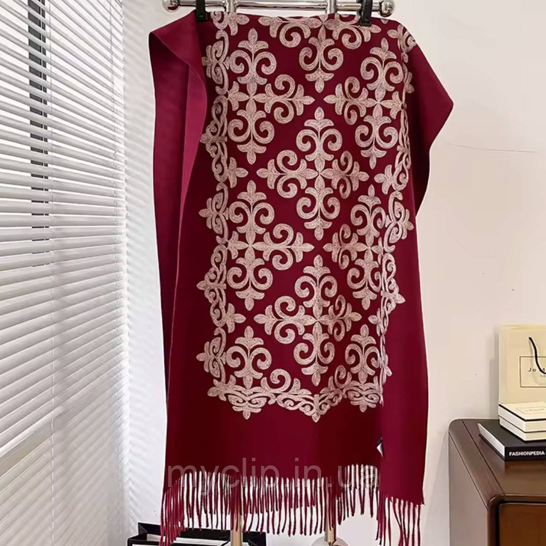 Зимовий кашеміровий шарф палантин з вишивкою. Натуральна тепла класична шаль, фото 1