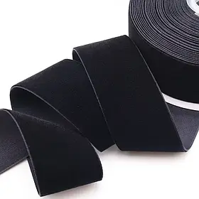Стрічка оксамитова чорна  4 см 23м