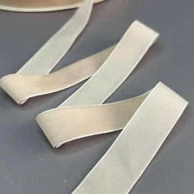 Стрічка оксамитова бежева  4 см 23м