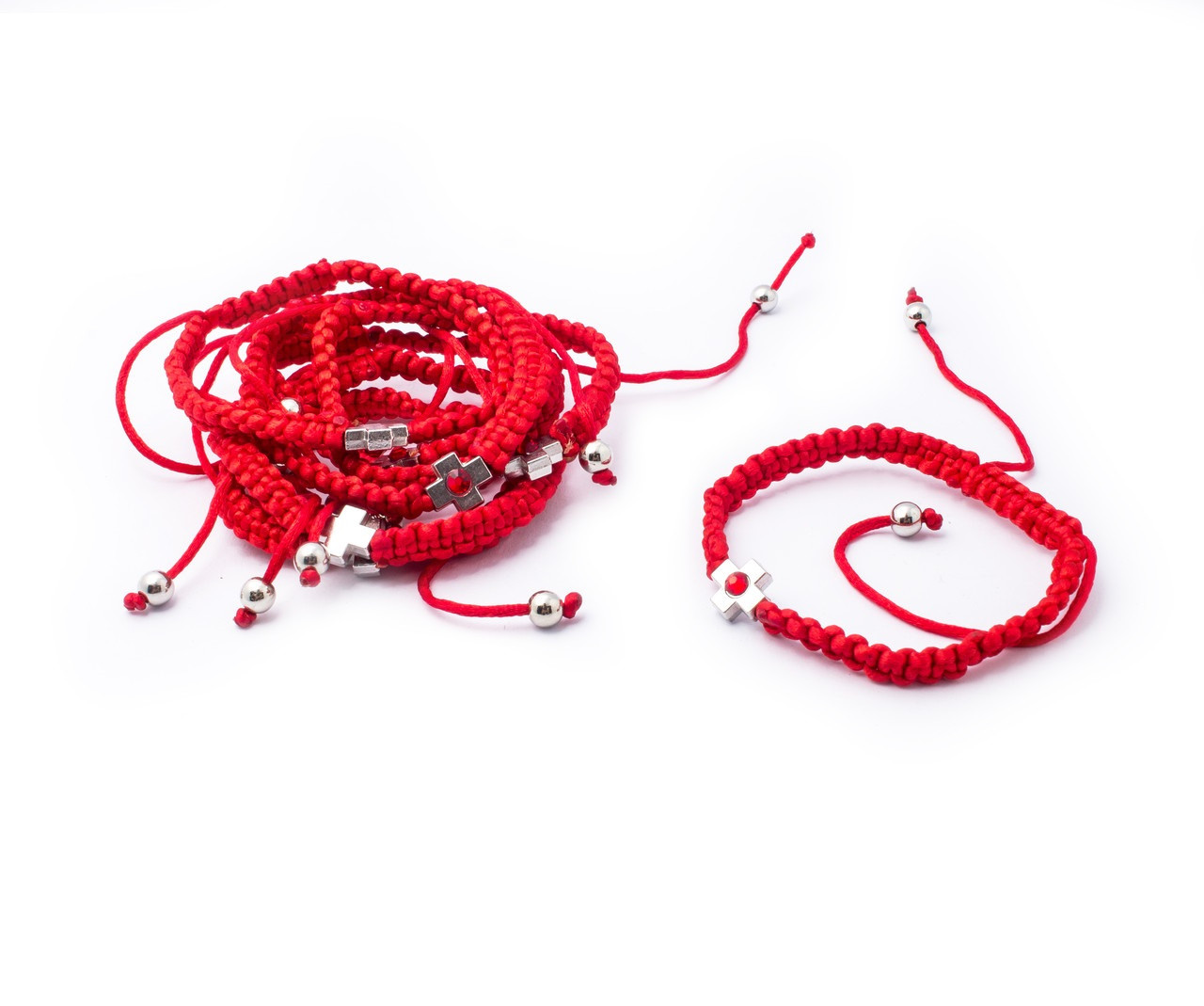 Браслет оберіг на дитячу ручку з хрестиком