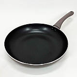 Сковорода з антипригарним покриттям внутрішньої поверхні, Сковорода зручна на кухню WV-93, фото 2