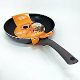 Сковорода з антипригарним покриттям внутрішньої поверхні, Сковорода зручна на кухню WV-93, фото 8