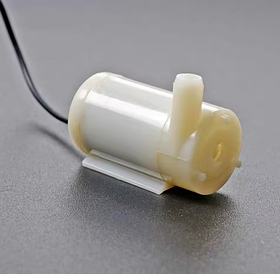 Міні насос занурювальний для акваріума та фонтану 2.5-6В 1.5Вт 120л/год висота підйому до 110 см