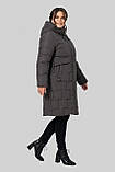 Зимове жіноче пальто прямого крою з тінсулейтом великих розмірів 50-60 сіро-коричневе, фото 8