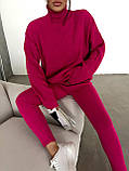 Вязаний теплий жіночий костюм лосіни і туніка з комірцем мальновго кольору, фото 4