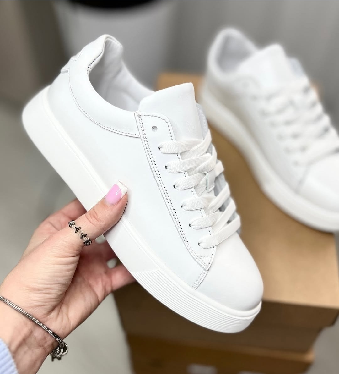 Кеди класичні базові шкіряні жіночі білі, фото 1