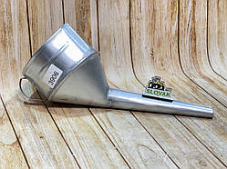 Лійка для палива метал - носик косий тонкий довгий "іномарки, буси"