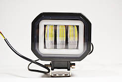 Додаткова світлодіодна LED фара 30Вт квадратна з ДХО Чіткої світловий тіньової кордоном