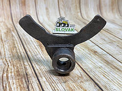 Вилка переключення 5-ї і 6-ї передач Т-40 (Д-144) (Т25-1702136-А)