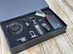 Подарунковий бокс для авто Skoda  (Ароматизатор, заглушки, брелок, тримач окулярів, ключниця)