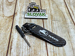 Стильний карбоновий брелок з логотипом IVECO колір Чорний