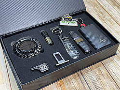 Подарунковий бокс для авто Opel (Ароматизатор, заглушки, брелок, тримач окулярів, ключниця)