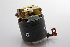 Статор із щітками 12В 2,7 квт МТЗ,ЮМЗ,Т-40,Т-25