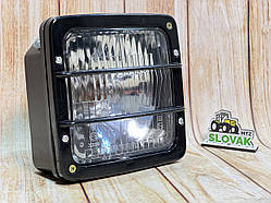 Фара передня з решіткою МТЗ квадратна с/з (вир-во ПОЛЬЩА) ФГ-308