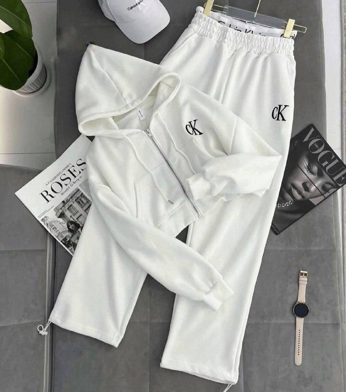 Жіночий спортивний костюм; Кольори: сірий, чорний, білий, коричневий ; Розміри 42-46, 48-50 ;, фото 1