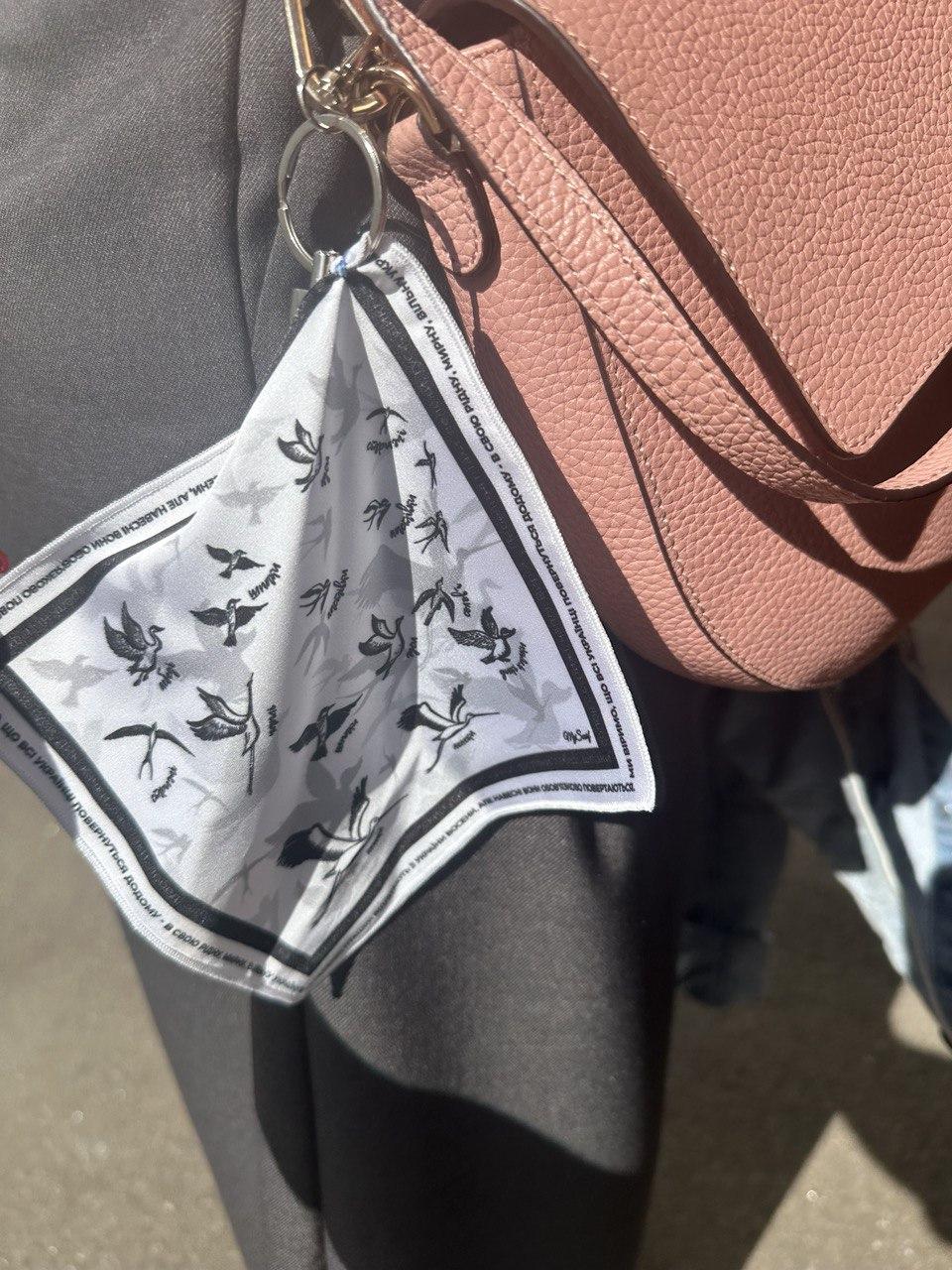 Брелок дизайнерський My Scarf "Перелітні птахи" 15x15 см, фото 1