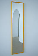 Настінне дзеркало на повний зріст в рамі 165*40 жовте