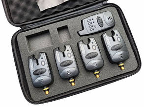 Carp Cruiser® FA209-4 Набір електронних бездротових сигналізаторів клювання з радіопейджером