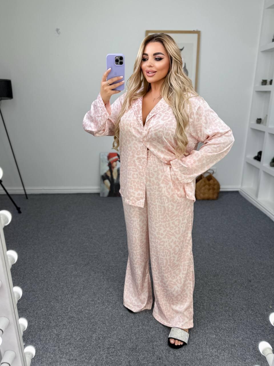 Шовкова жіноча піжама: сорочка та штани великого розміру Розміри: 48-50, 52-54, 56-58, 60-62