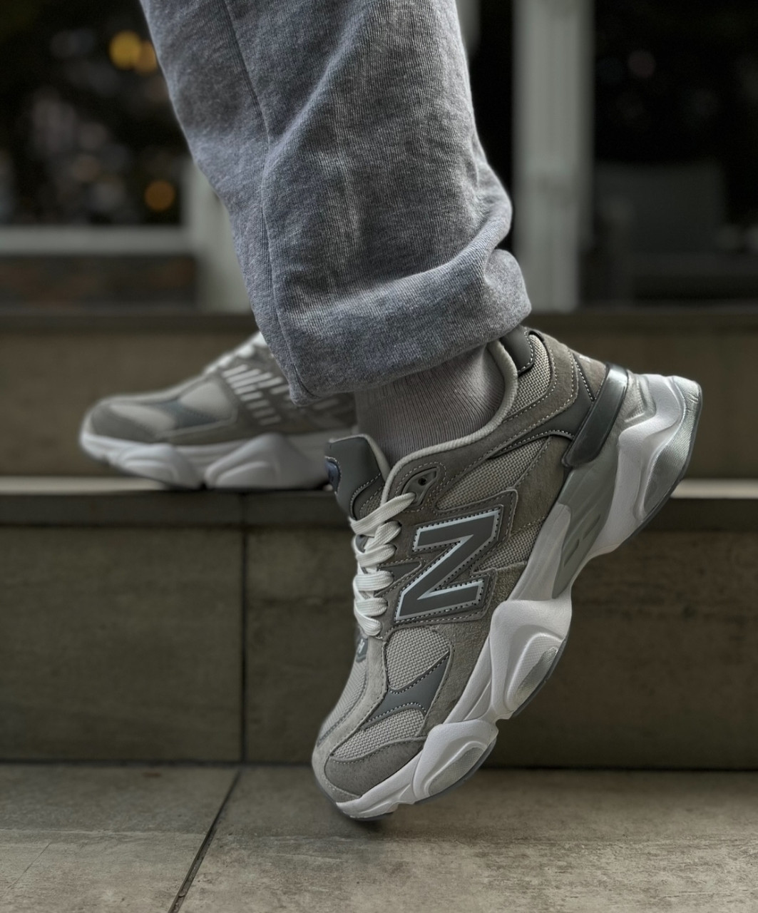 Кросівки жіночі Нью Беланс шкіра + текстиль сірі з беж, фото 1