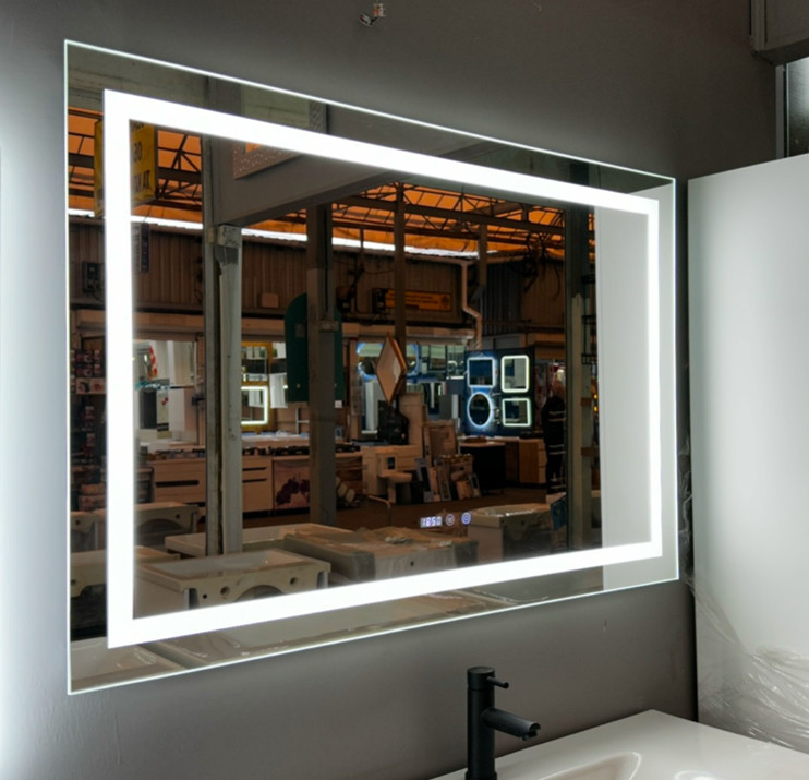 Дзеркало 120х80 з LED-підсвічуванням Touch, годинником, антизапотіванням, з годинником, диммером, рег. яскравості