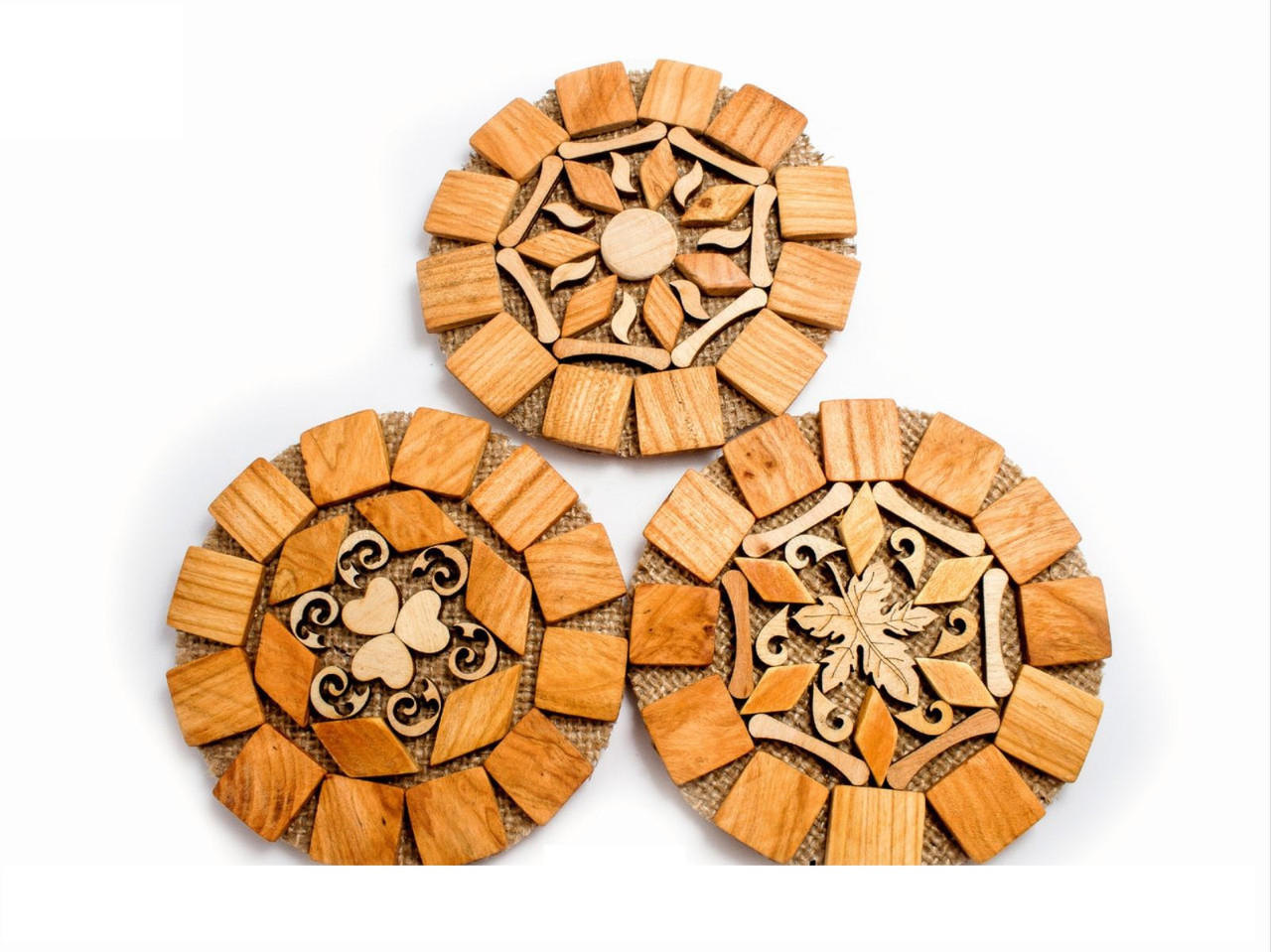 Дерев'яні маленькі підставки під гаряче різні види