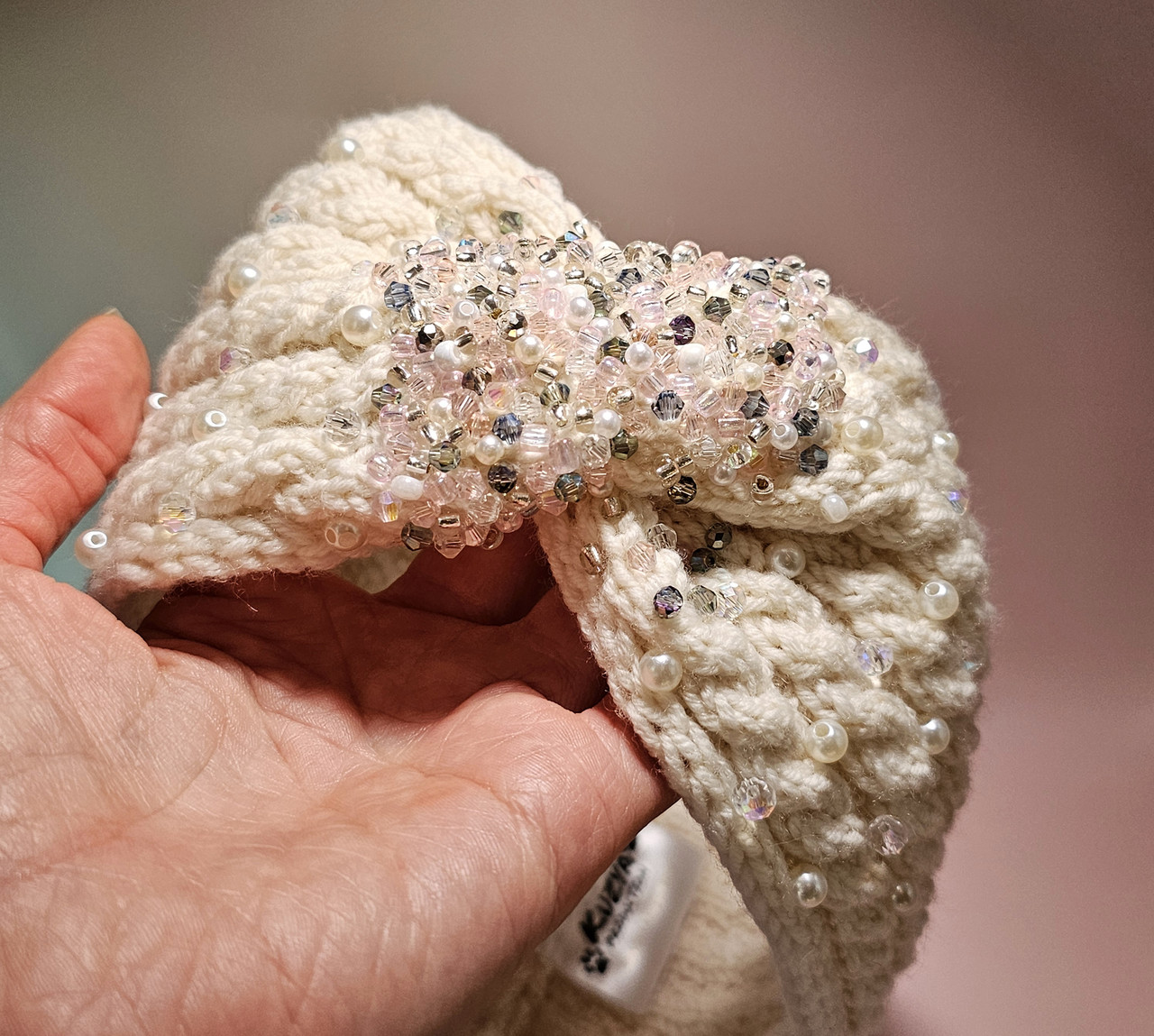 Тепла пов'язка на голову молочно-вершкова розшита бисером Kuzya Production, фото 1