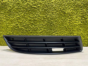 Нова решітка переднього бампера права Volkswagen Passat B6 2006-2010 Права решітка бампера Фольксваген Пассат Б6 3C0853666