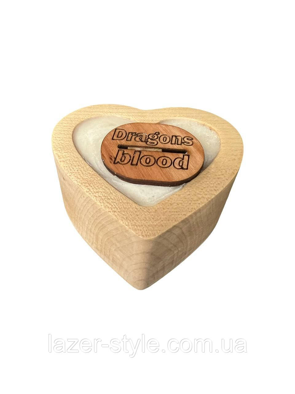 Свічка в дерев'яному кашпо сердечко "Dragons blood", фото 1