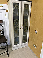 Буфет із нішами