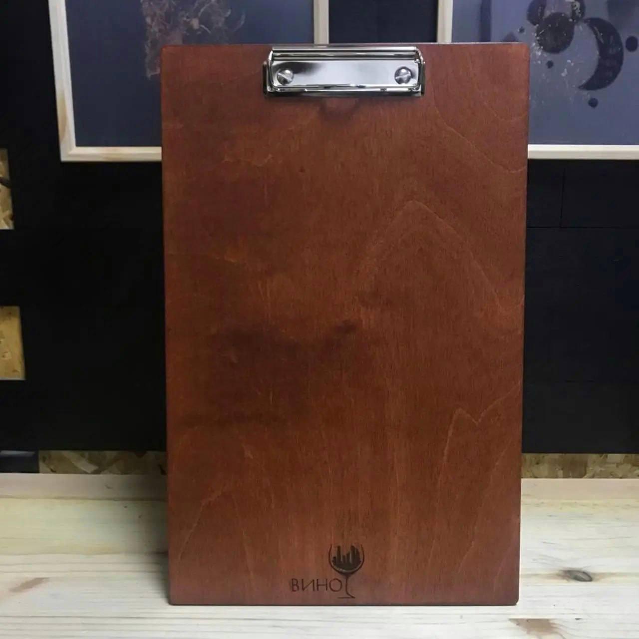 Планшет з дерева з логотипом і затискачем для меню А4 37х24см 5мм, фото 1