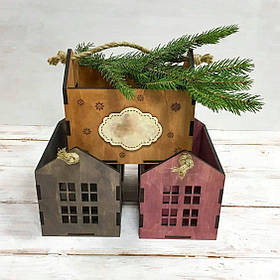 Коробка для подарунків Будиночок 200х135х170мм