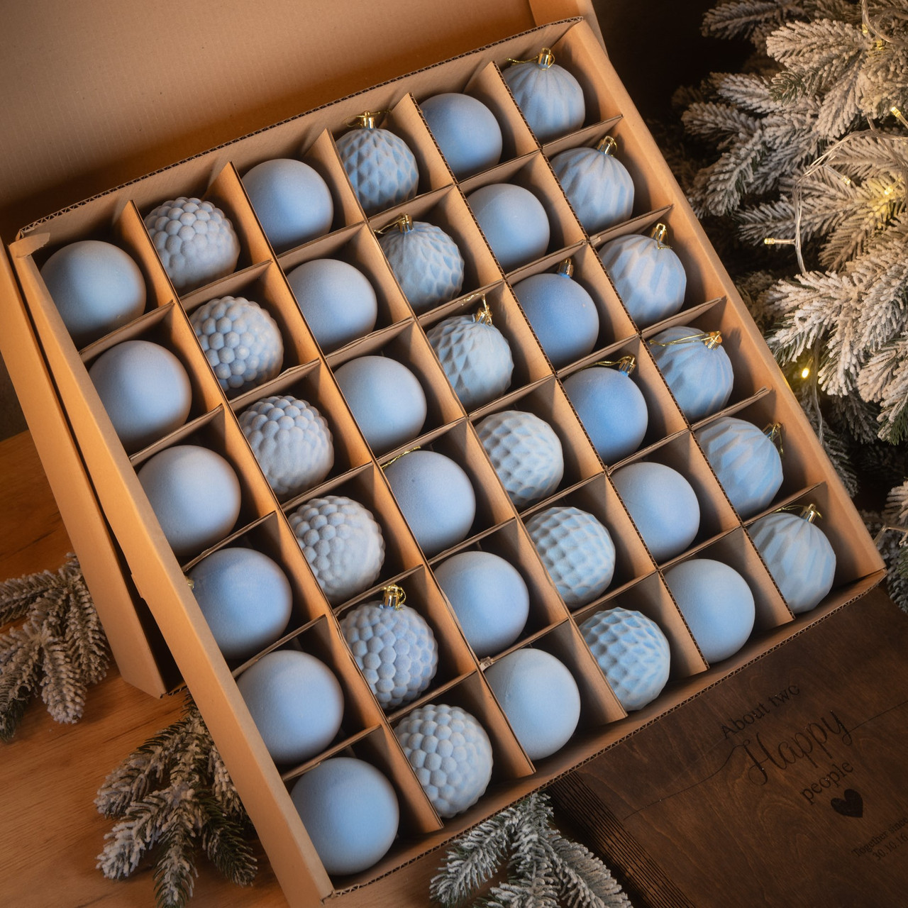 Набір 36 новорічних ялинкових іграшок кульок куль на ялинку новорічні блакитні ялинкові кульки кулі іграшки і прикраси пластикові