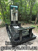 Памятник военному 2