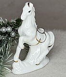 🤍Декоративна маленька статуетка порцеляновий Кінь з сідлом 8х7х2.5 см Білий, фото 2