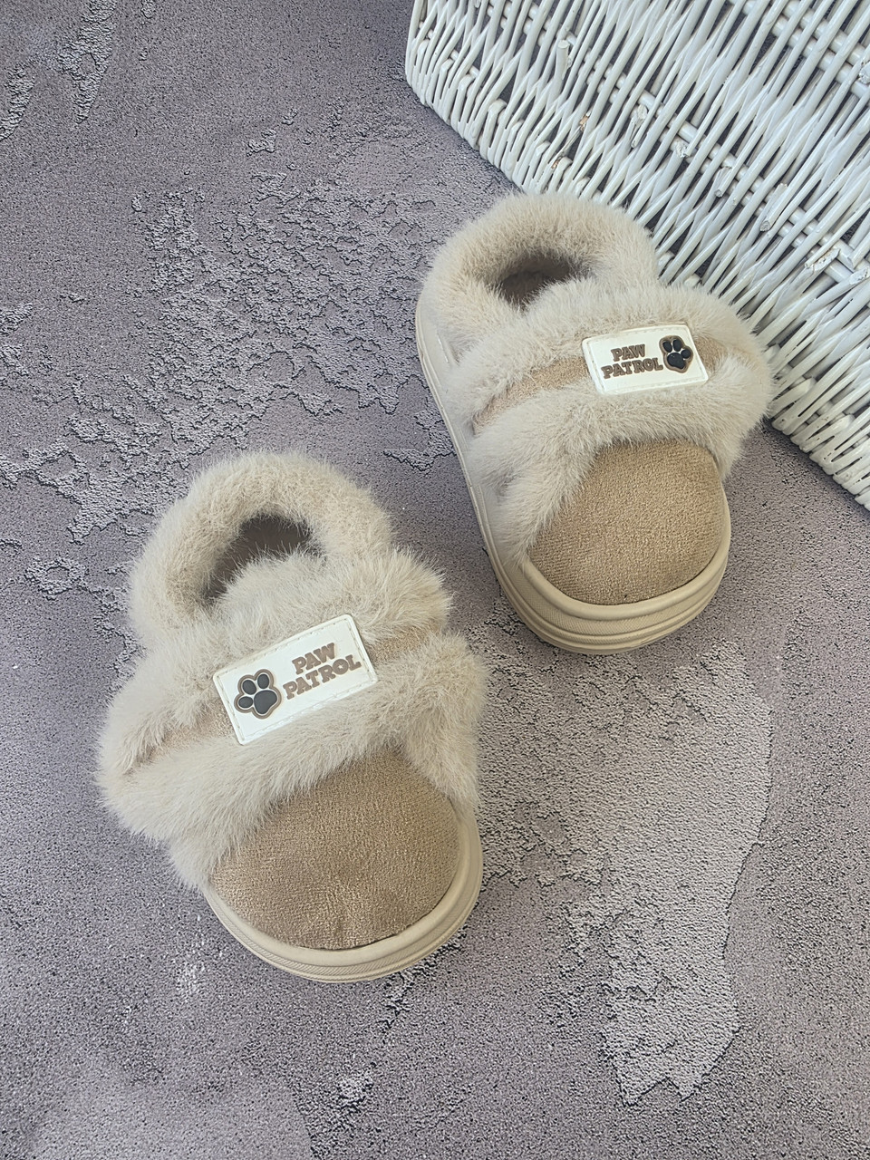 Дитячі домашні капці від 24 до 35 розміри дитяче кімнатне взуття кімнатні хутряні зимові капчики для хлопчика садочка будинку, фото 1