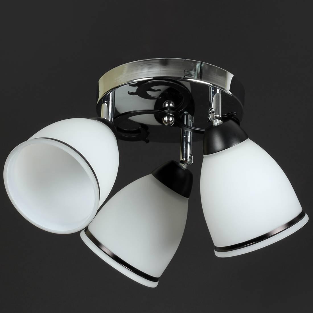 Люстра з трьома напрямними плафонами мінімалізм цоколь Е27