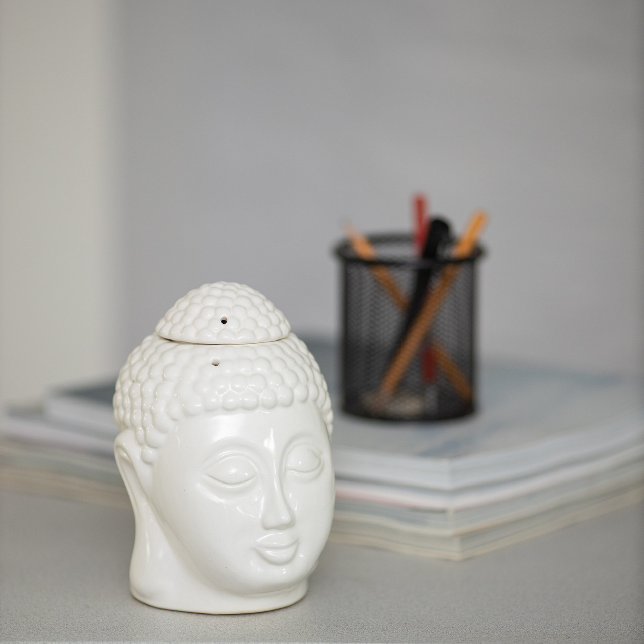 Аромалампа Будда біла кераміка 16*14*12 см Гранд Презент 2305-16 білий, фото 1