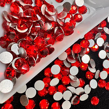 Стрази Light Siam  ss20 (~5мм)  100шт