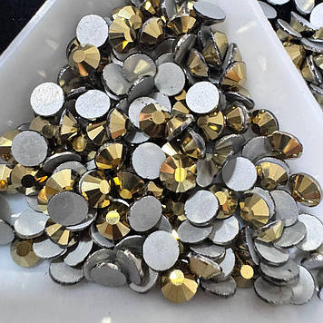 Стрази Aurum ss30(6,5мм)  1шт  100шт