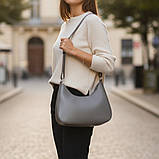 Жіноча сумка багет через плече графіт маленька сумка з плечовим ременем з екошкіри, фото 5