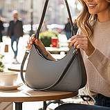 Жіноча сумка багет через плече графіт маленька сумка з плечовим ременем з екошкіри, фото 6