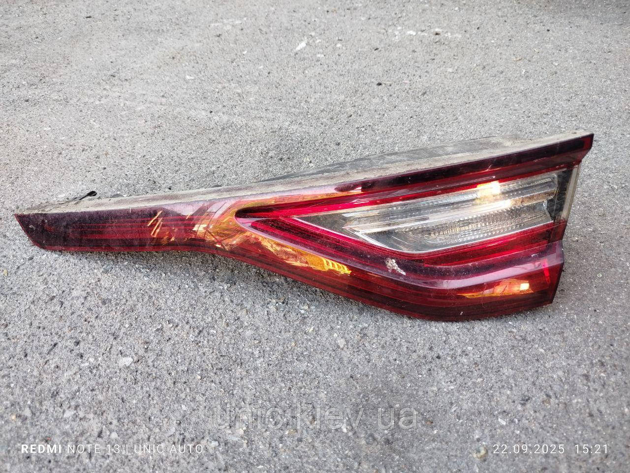 Ліхтар задній правий Рено Меган 4 (хетчбек) б/в 265506075R