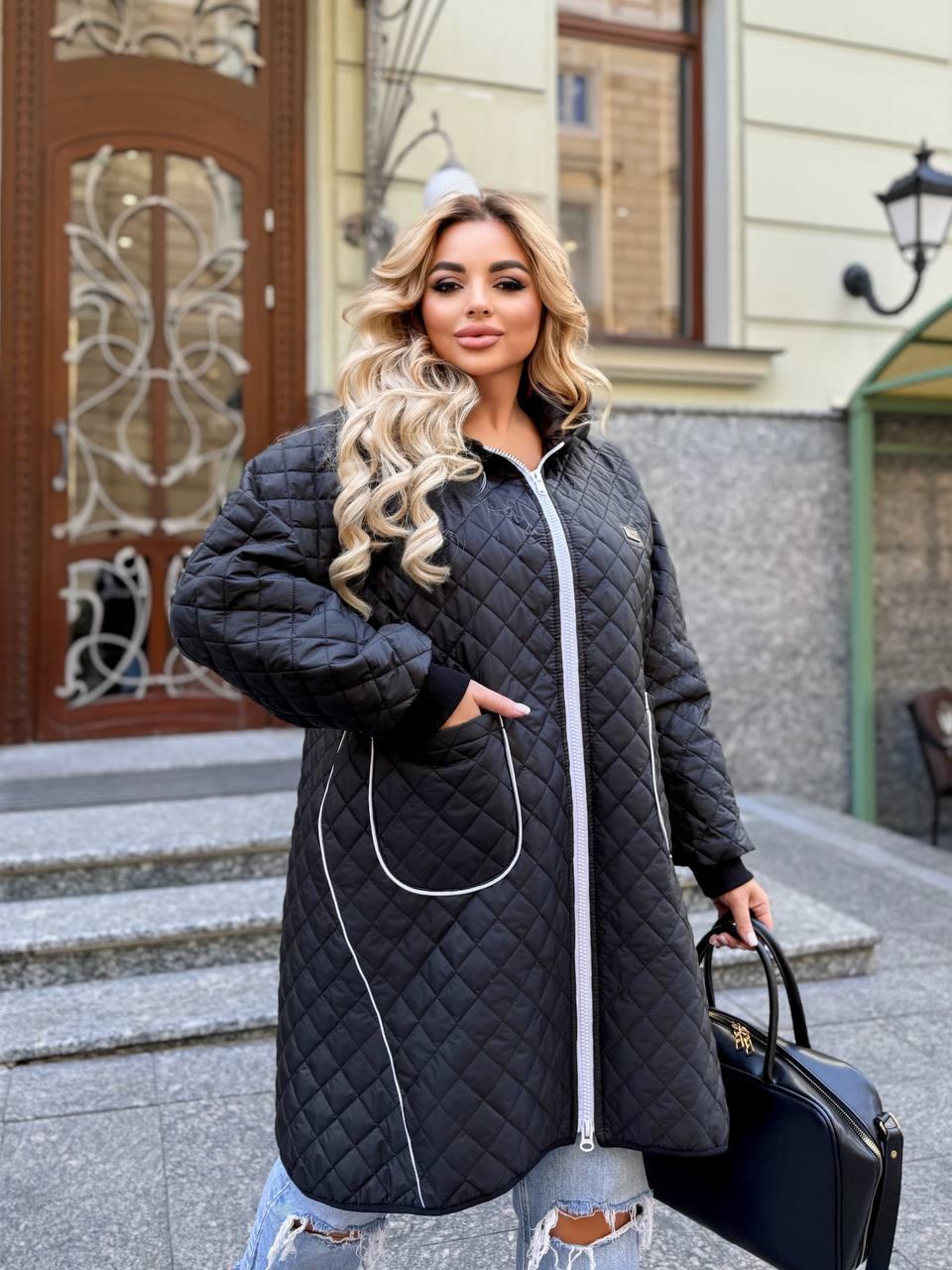 Демісезонна жіноча куртка чорна великого розміру Розміри: 48, 50-52, 54-56, 58-60, 62