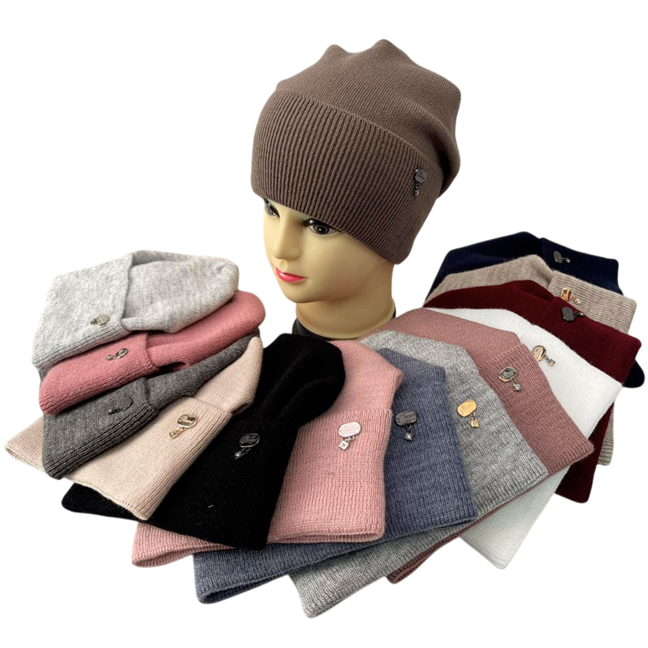 Жіноча шапка з прикрасою "Без флісу" Розмір: 54- 59 (DNJ-17290), фото 1