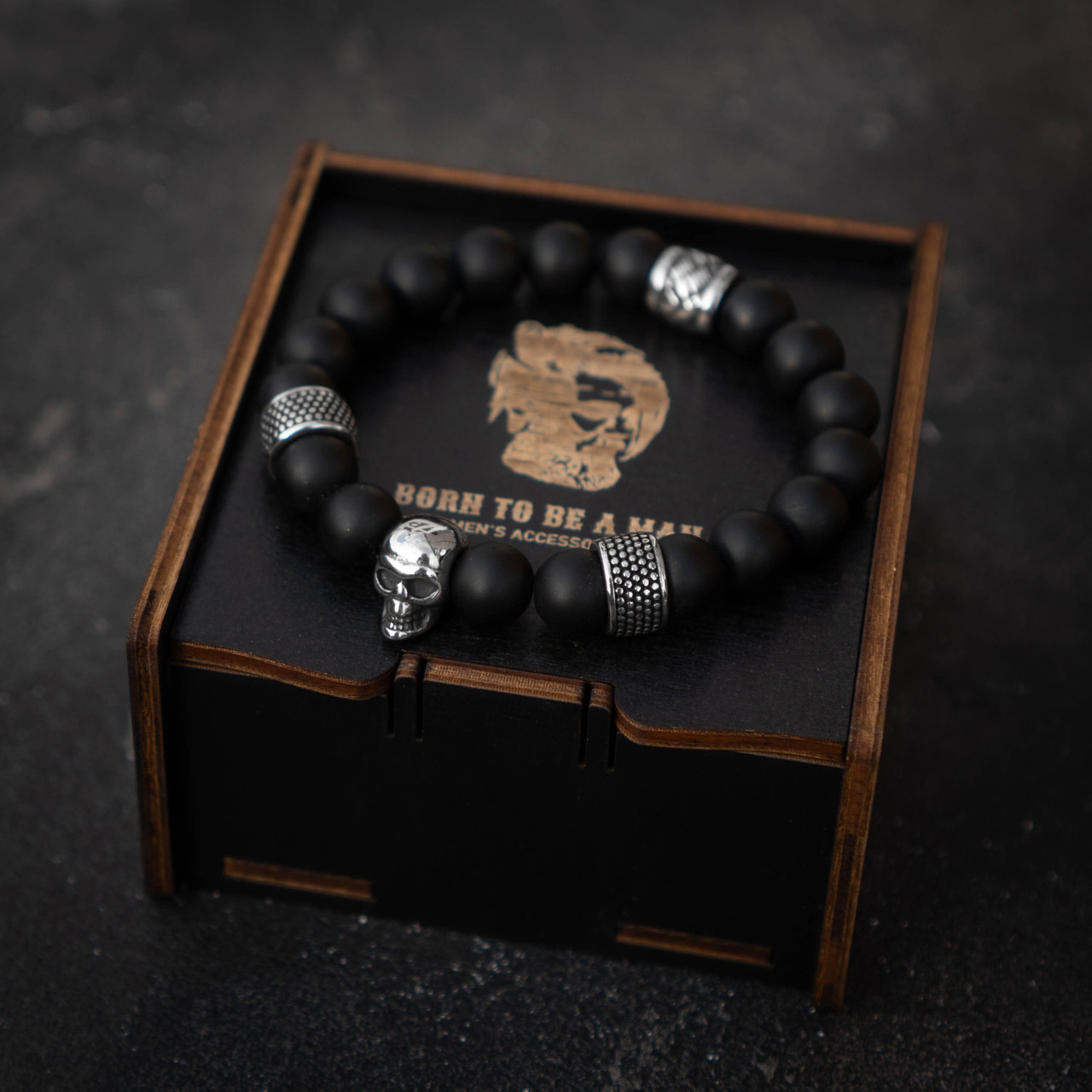 Чоловічий браслет з натурального каменю з шоломом SOULSKULL преміум якість, фото 1