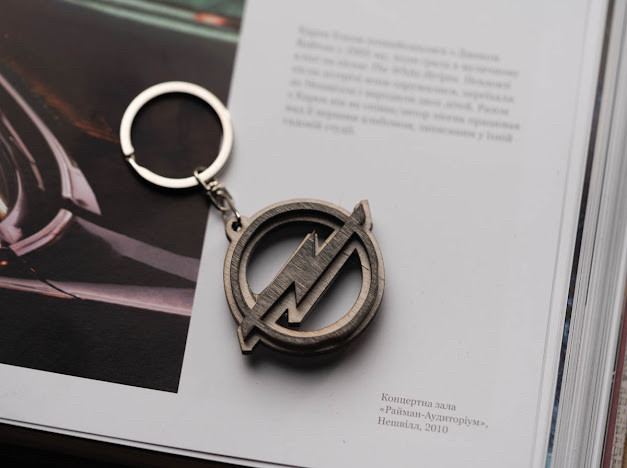 Брелок дерев'яний Opel. 4см, фото 1