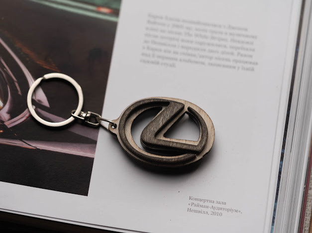 Брелок дерев'яний Lexus. 5см, фото 1